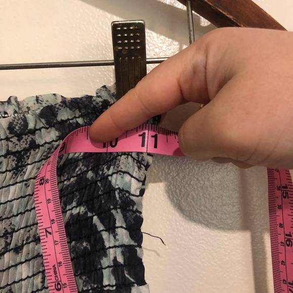 Show Me Your Mumu Smocked Waist  Flare pants At Bottoms Size Small. - Picture 12 of 16